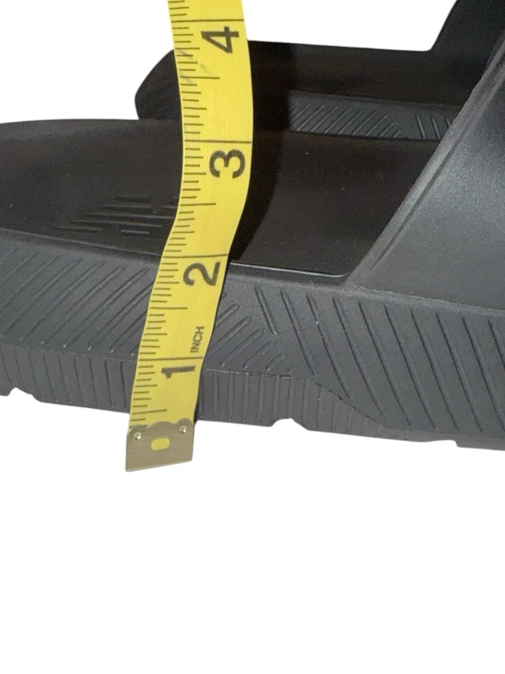 NWOT New Balance Men’s 200XL Logo Waterproof Slides Size 13 Black